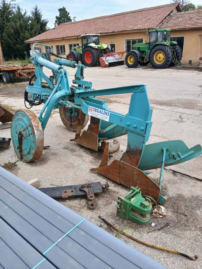 Плуг Друга марка дълбока оран - риголвач, снимка 4 - Селскостопанска техника - 52451091