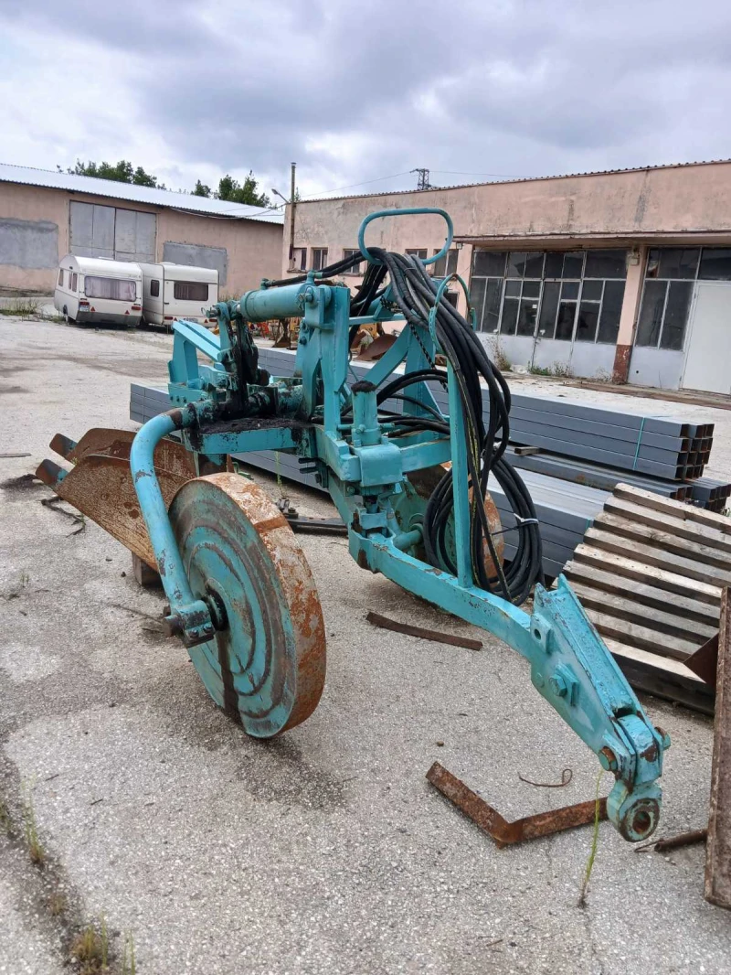 Плуг Друга марка дълбока оран - риголвач, снимка 3 - Селскостопанска техника - 52451091