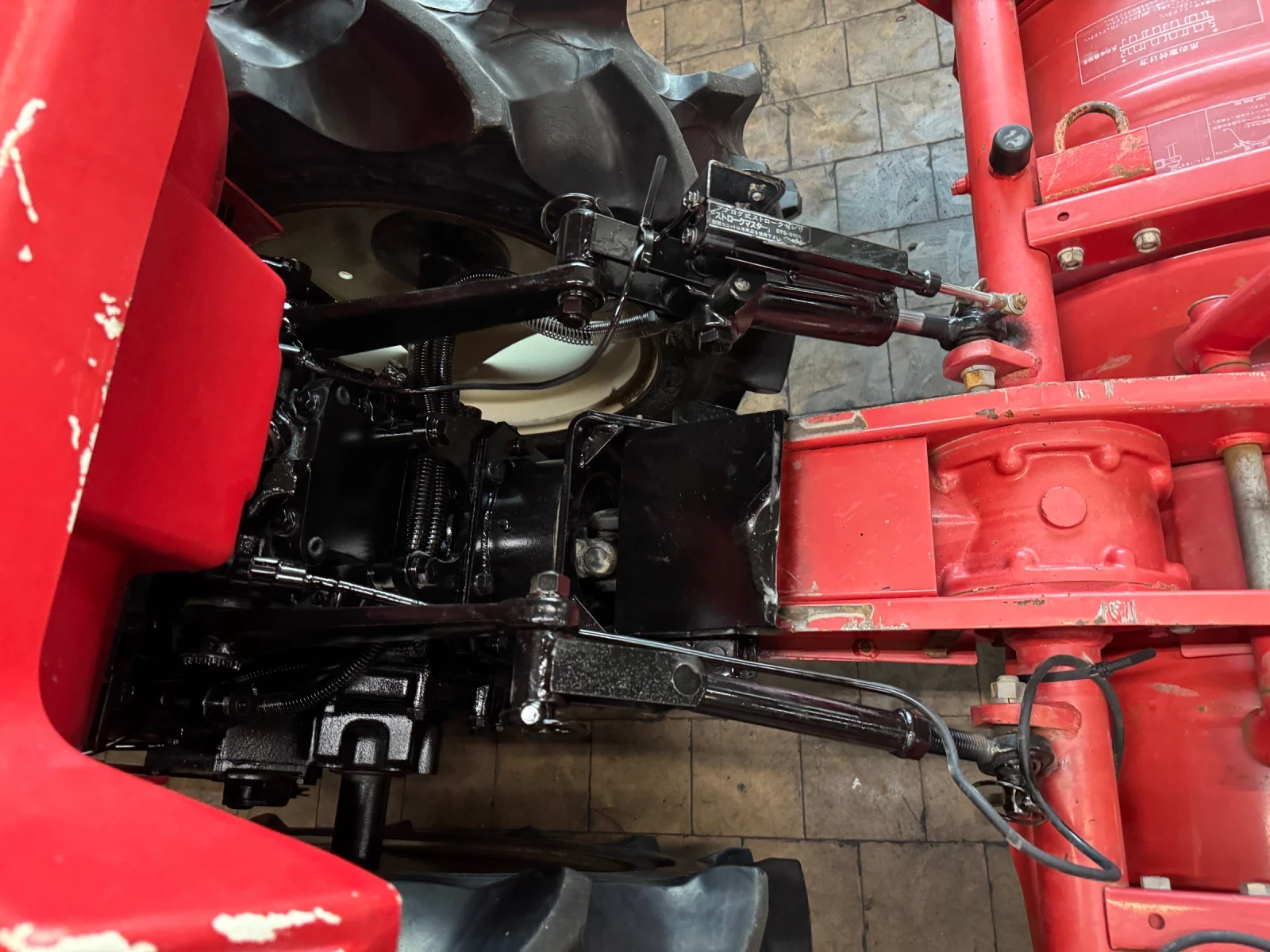 Трактор Mitsubishi MT15D - изображение 6