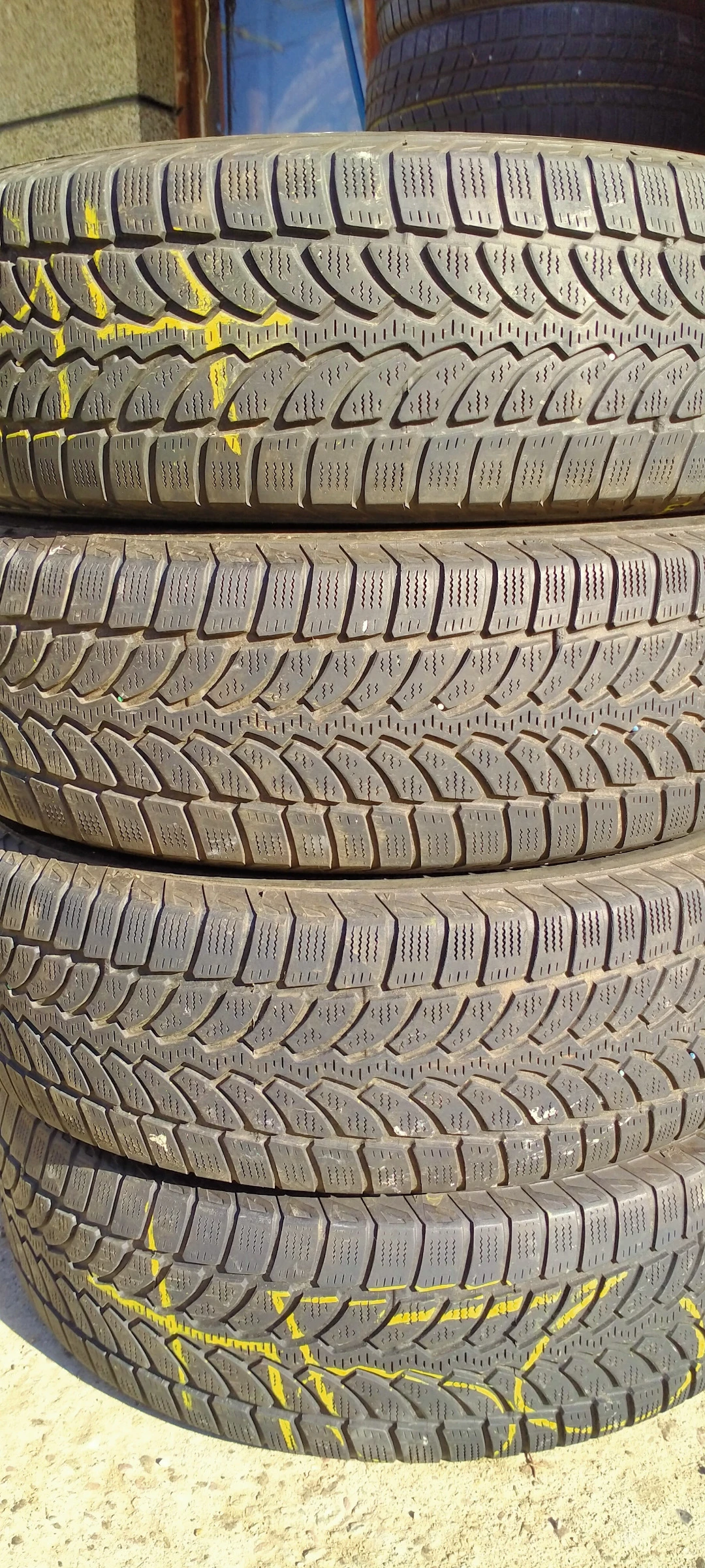  215/70R16 | Mobile.bg   1
