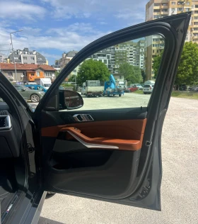 BMW X5M M60i, снимка 15