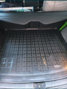 Mazda 5, снимка 2