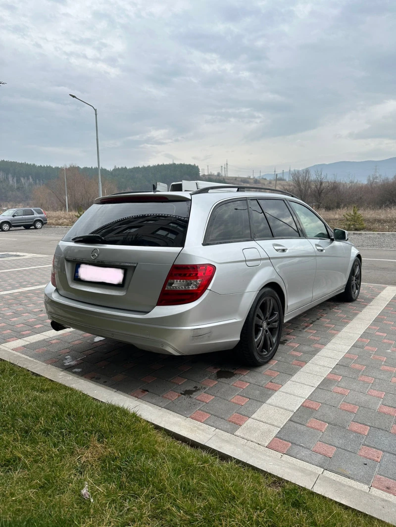 Mercedes-Benz C 200 ПРОДАДЕН/FACELIFT//ОБСЛУЖЕН//РЕГИСТИРАН//ТОП, снимка 7 - Автомобили и джипове - 46761443