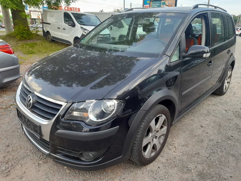 VW Touran КРОС-ЛДЖ17-СПОРТ-КЛИМАТРОНИК, снимка 1 - Автомобили и джипове - 47440943