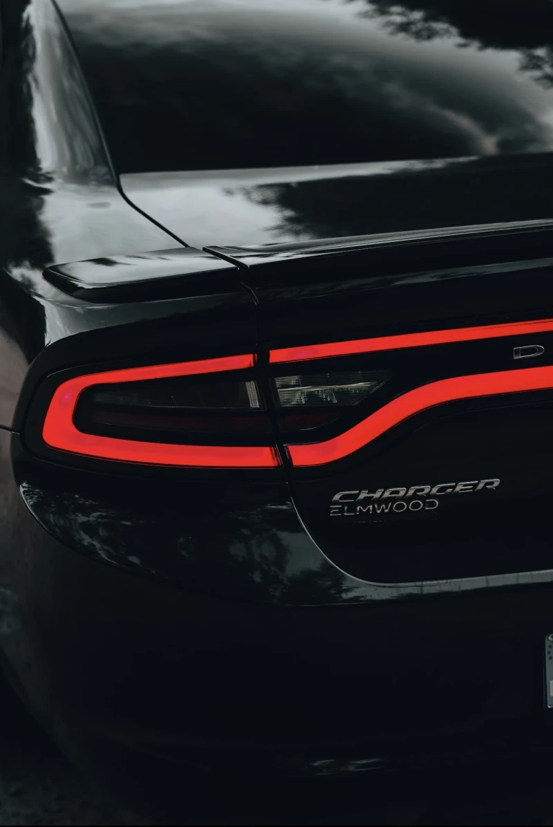 Dodge Charger, снимка 2 - Автомобили и джипове - 52338222