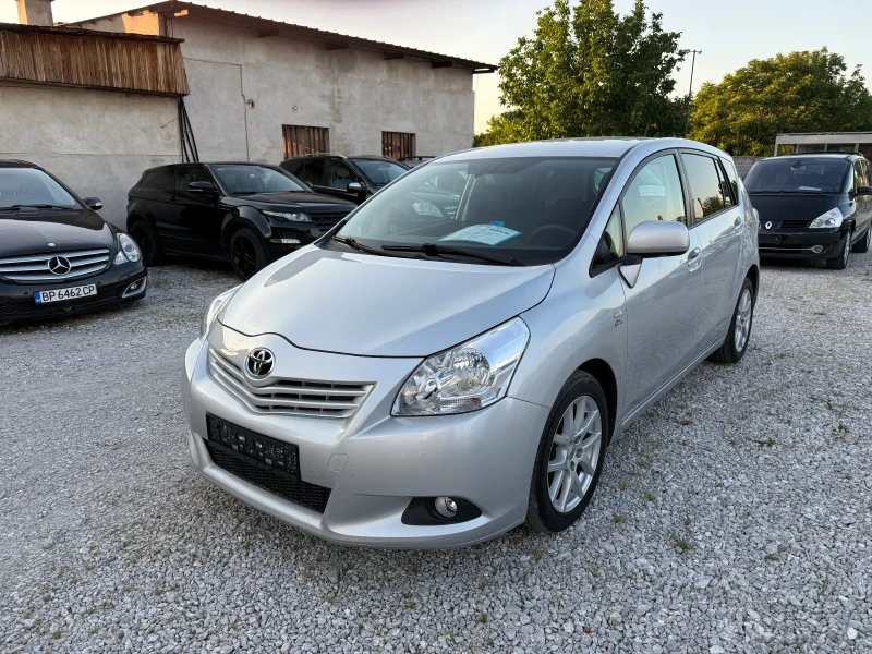 Toyota Verso 2.2 D4-D 150ps AUTOMAT, снимка 3 - Автомобили и джипове - 51356673