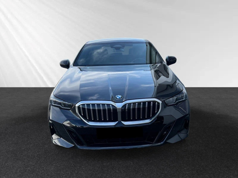 BMW 520 d M-SPORT PAKET LED 360-CAMERA HEAD UP , снимка 2 - Автомобили и джипове - 51526729