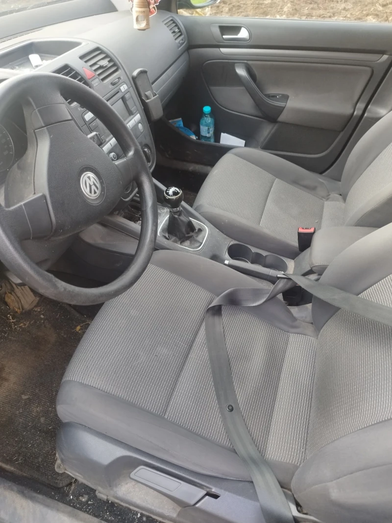 VW Golf Голф 5, снимка 5 - Автомобили и джипове - 52351667