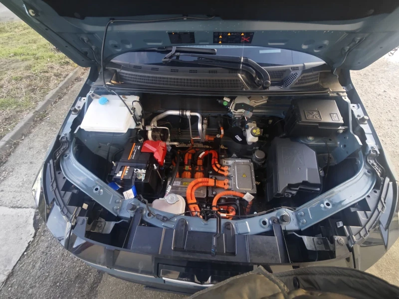 Dacia Spring Extreme 65 k.c. 3600km, снимка 12 - Автомобили и джипове - 53236601