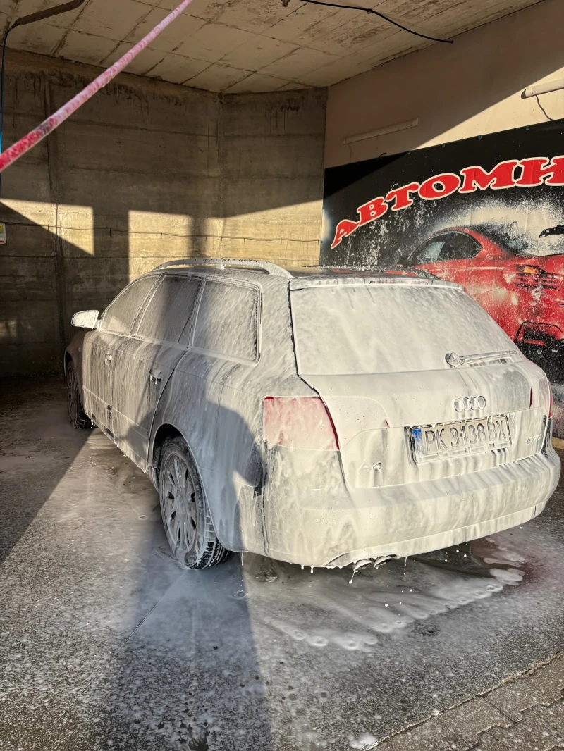 Audi A4, снимка 2 - Автомобили и джипове - 53526159