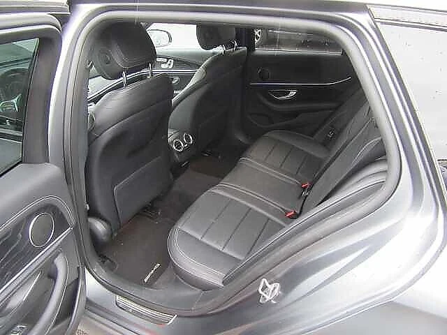 Mercedes-Benz E 400 AMG/MANUFAKTUR/FACE, снимка 14 - Автомобили и джипове - 48520782