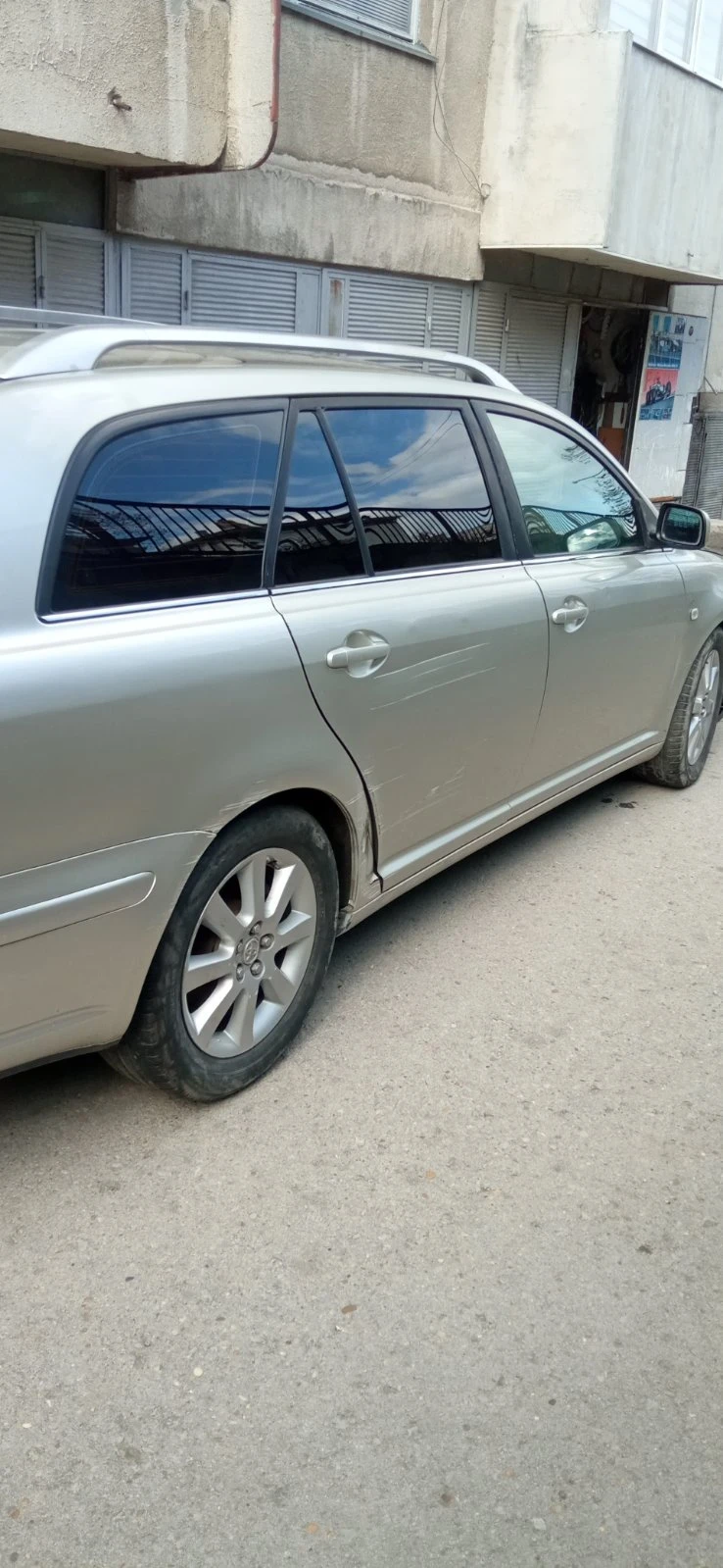Toyota Avensis  - изображение 4