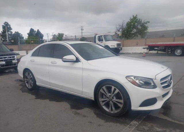 Mercedes-Benz C 300 * Авто кредит*  - изображение 2