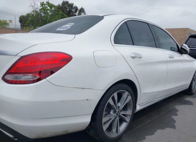 Mercedes-Benz C 300 * Авто кредит*  - изображение 9