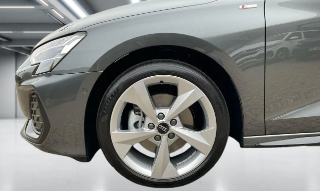 Audi A3 Sportback 40 TFSI Quattro S-line = NEW = Гаранция - изображение 5