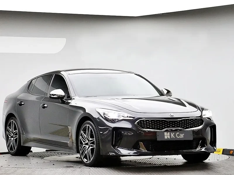 Kia Stinger 2.0 TURBO DREAM EDITION| КАМЕРА| ОБДУХВАНЕ| ПОДГРЕ