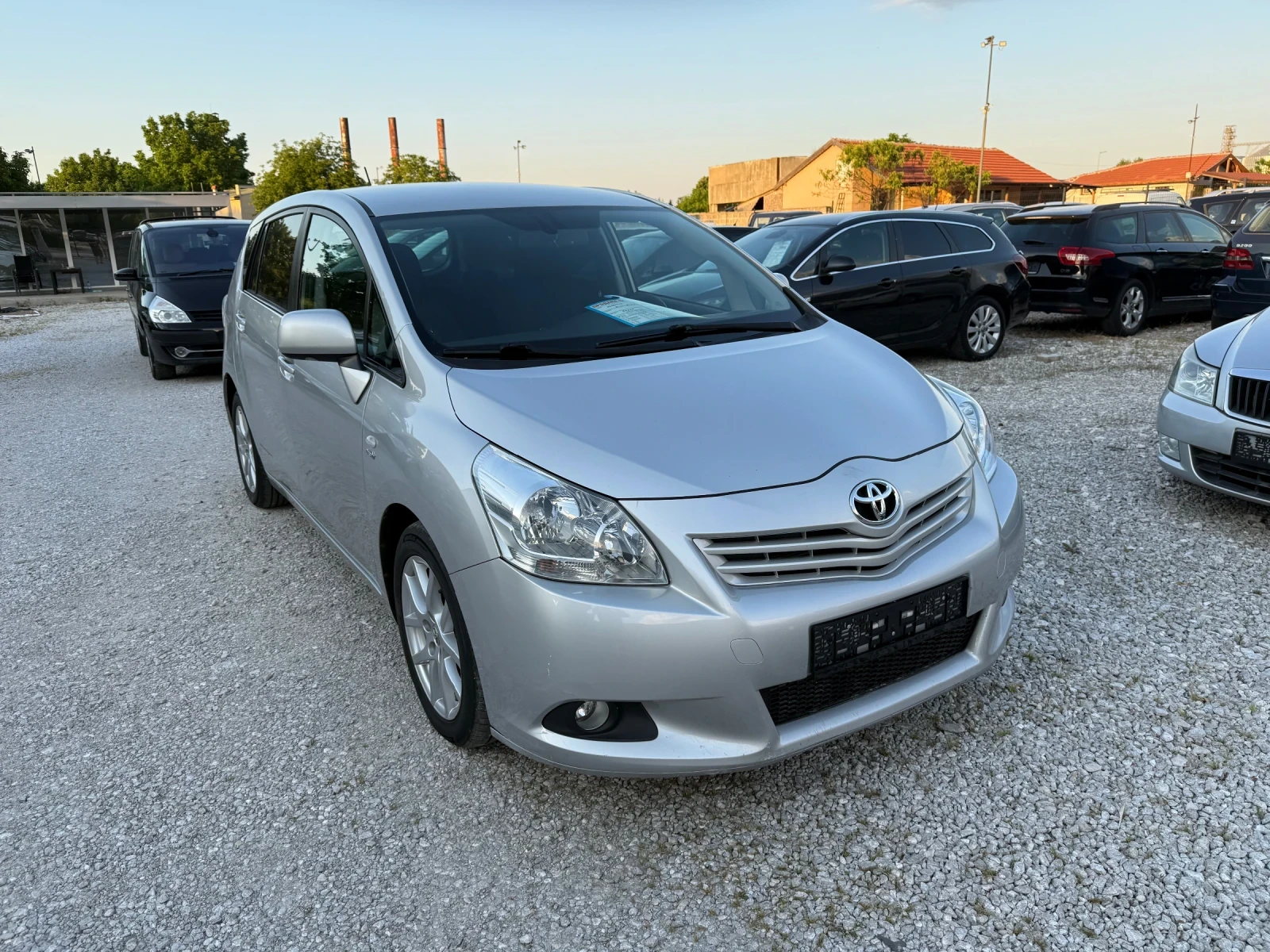 Toyota Verso 2.2 D4-D 150ps AUTOMAT, снимка 1