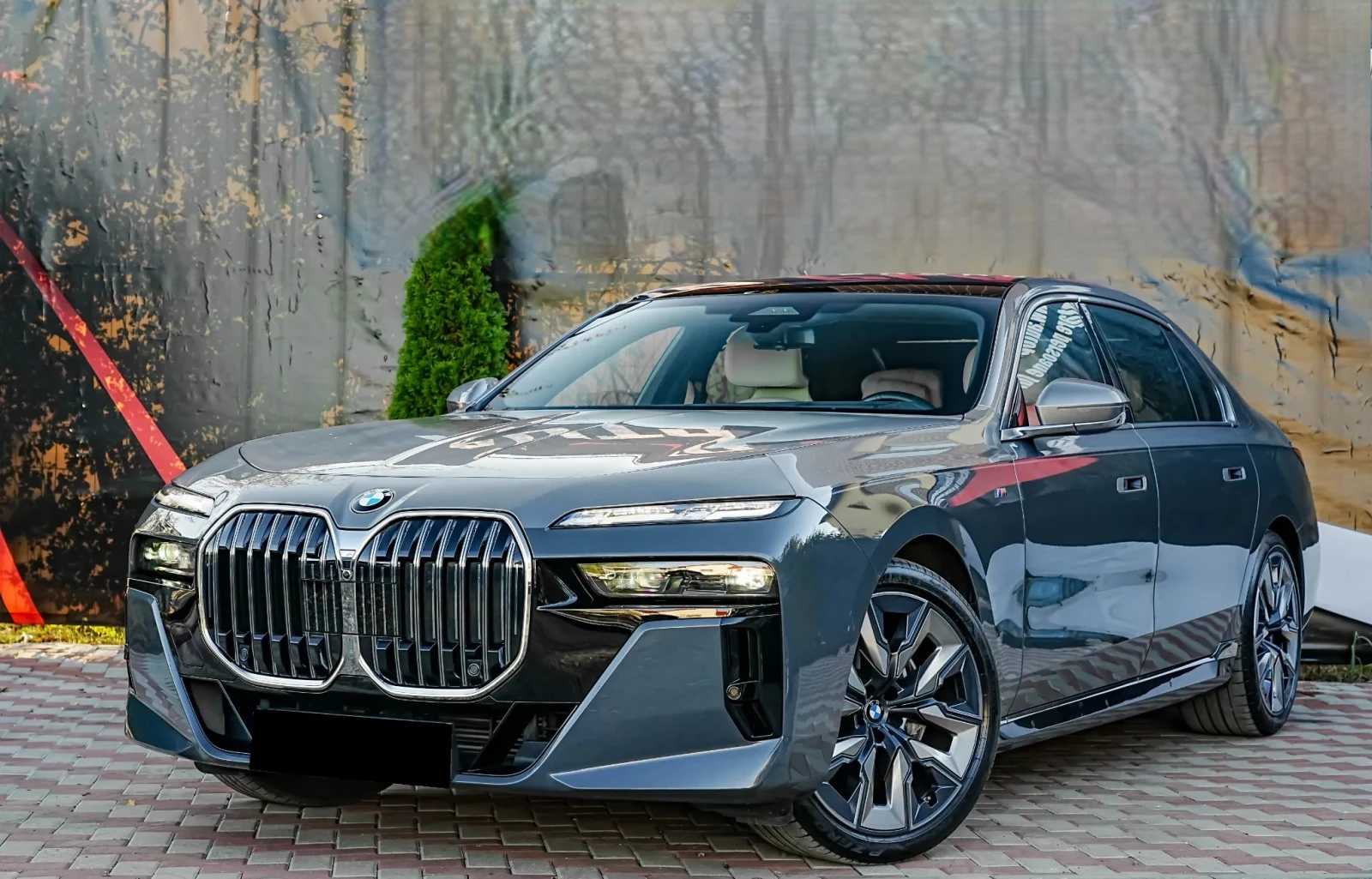 BMW 740 M-Sport xDrive MhEV, Massage, B/W, снимка 1