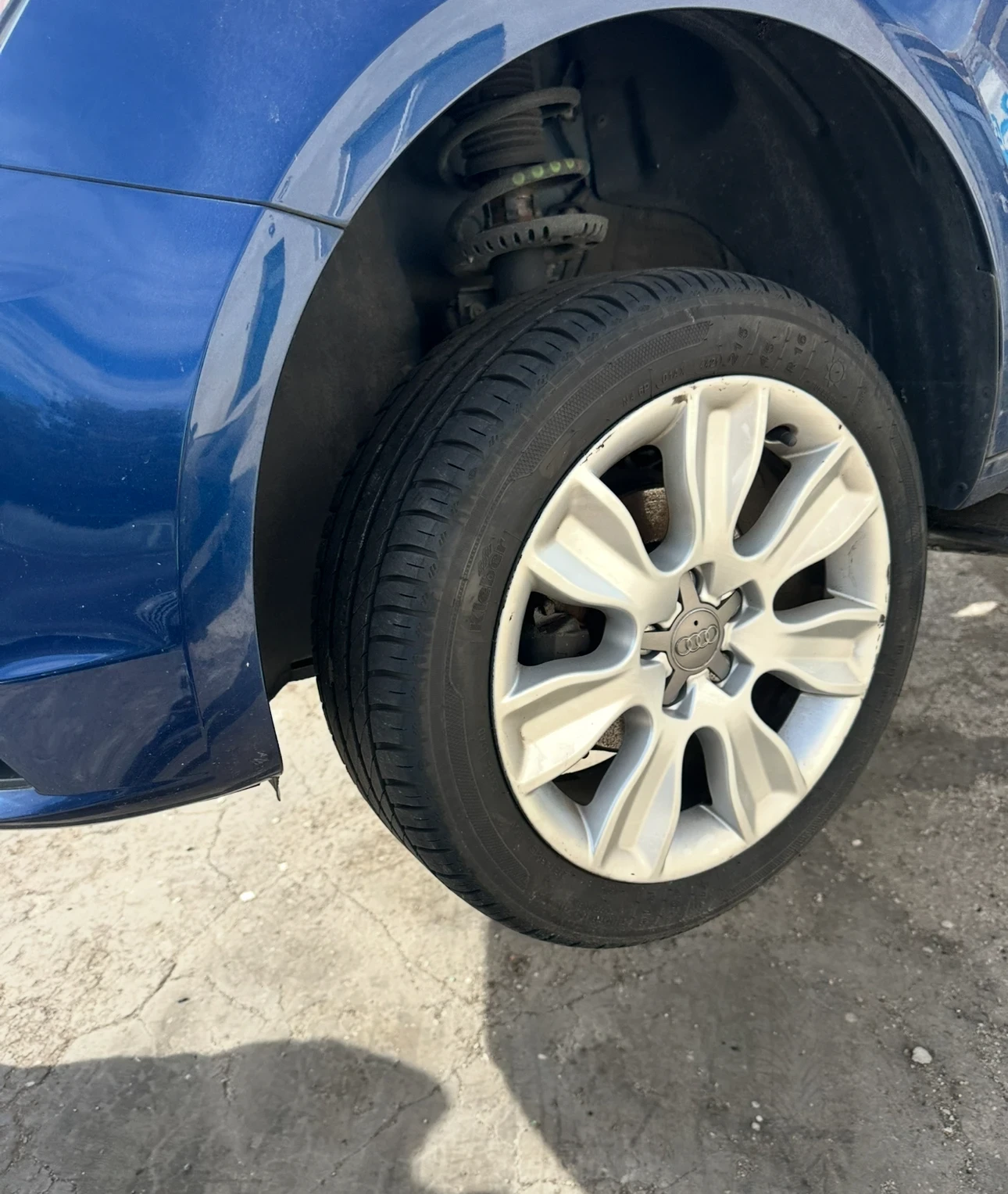 Audi A1 1.6tdi Cay Автомат | Mobile.bg — изображение 12