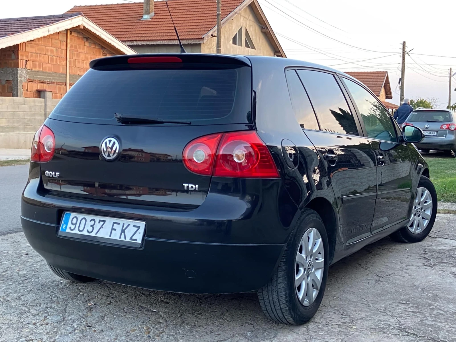 VW Golf 1.9ТДИ 105К.С. 2007Г. НОВ ВНОС ОТ ИСПАНИЯ  - изображение 4