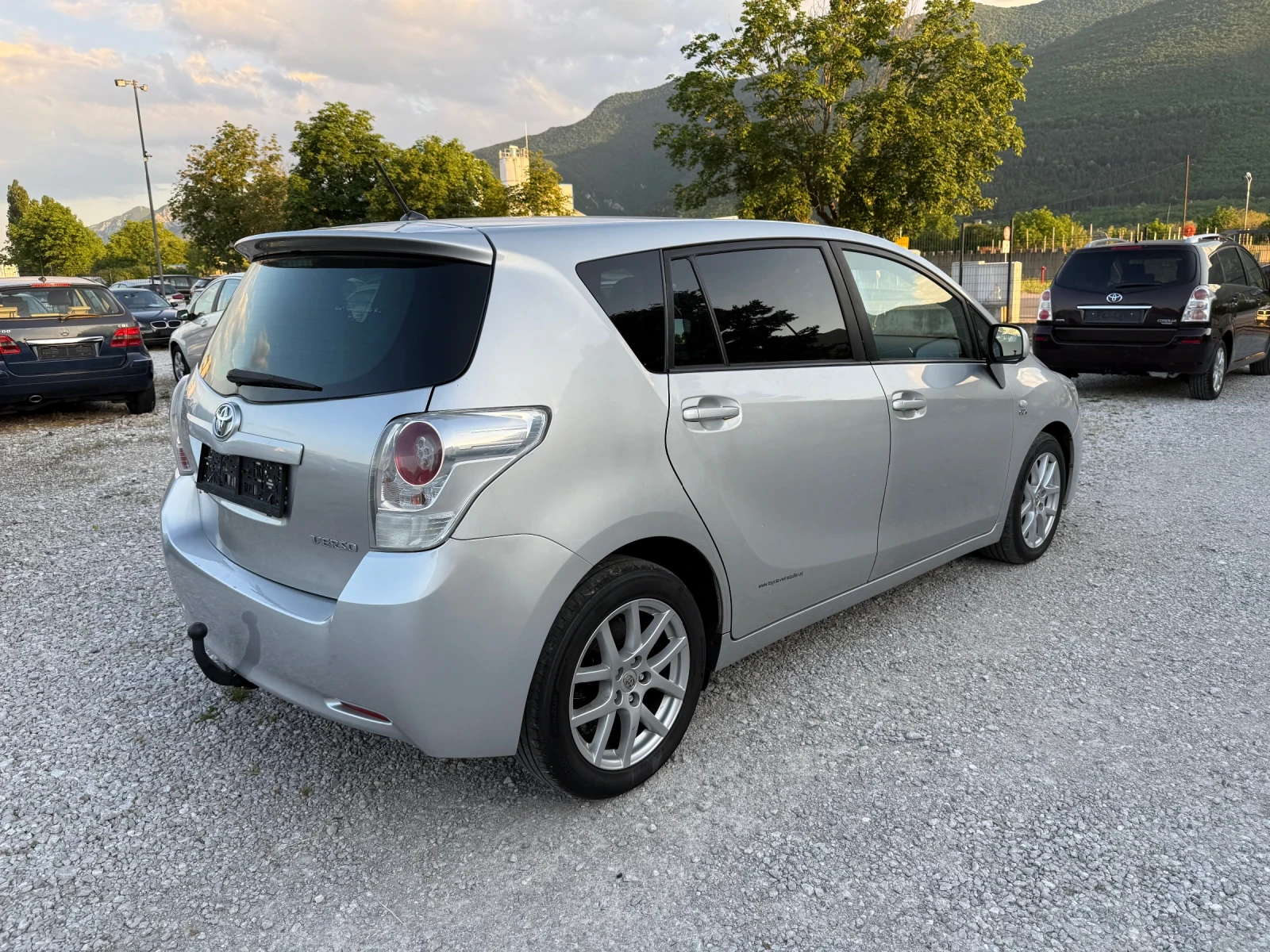 Toyota Verso 2.2 D4-D 150ps AUTOMAT - изображение 5