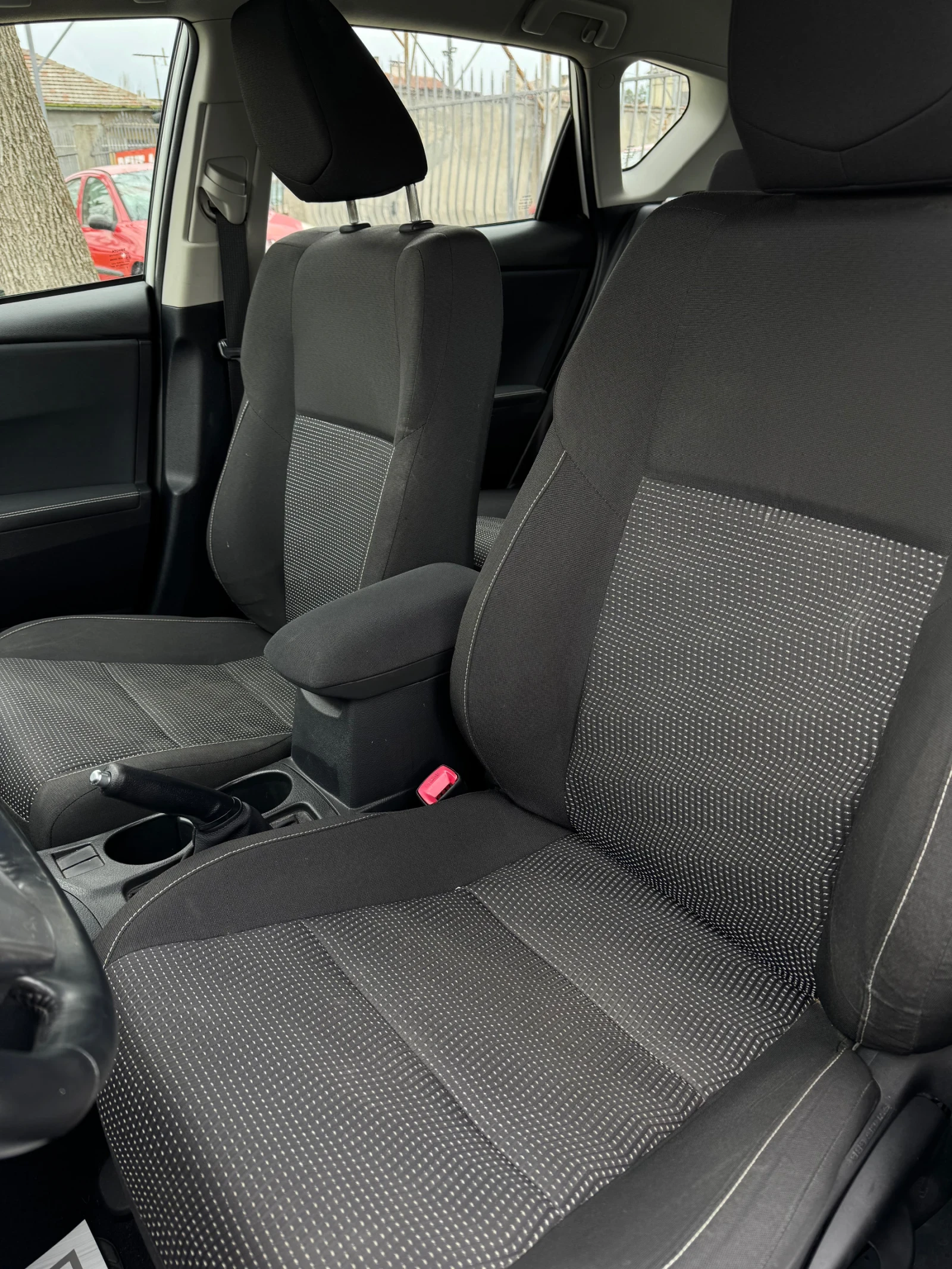 Toyota Auris 1.8 VVT-i HYBRID/BENZIN E | Mobile.bg   11