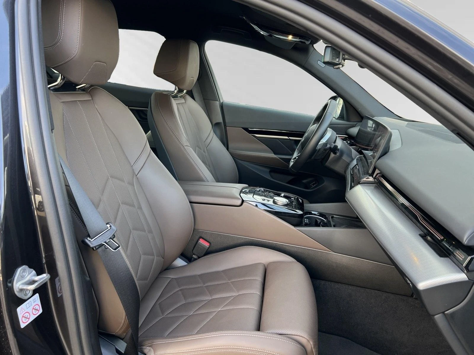 BMW 520 d M-SPORT PAKET LED 360-CAMERA HEAD UP  | Mobile.bg   11