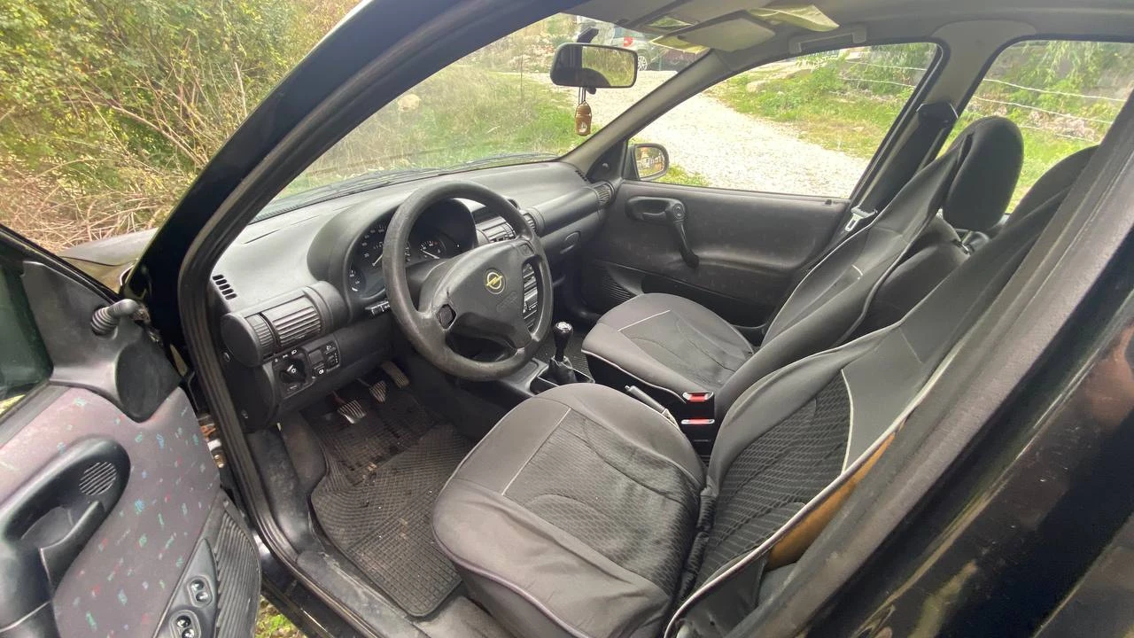 Opel Corsa 1.0 - изображение 7