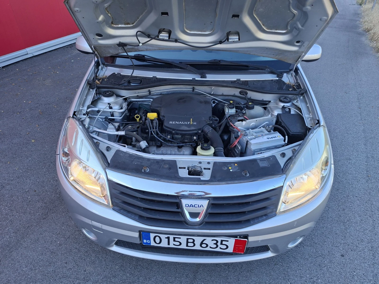 Dacia Sandero 1.4. 16v.бензин | Mobile.bg — изображение 15