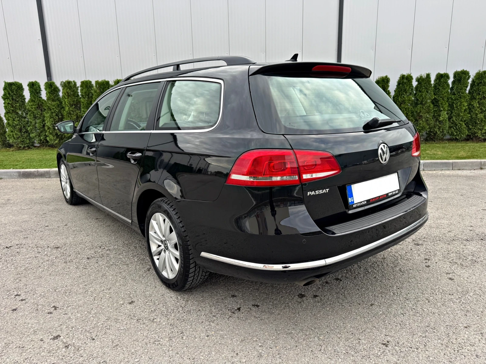VW Passat 1.6TDI BlueMotion/Регистриран/Обслужен!!! - изображение 5