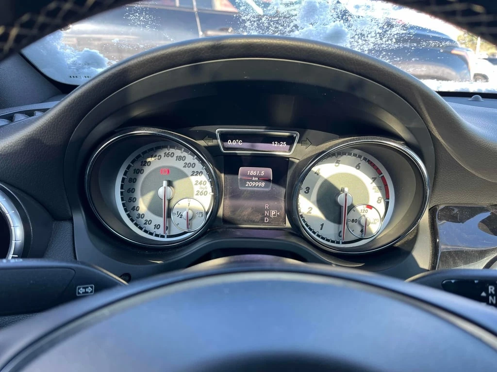 Mercedes-Benz CLA 250 * CARFAX * БЕЗ ПЪРВОНАЧАЛНА ВНОСКА - изображение 8