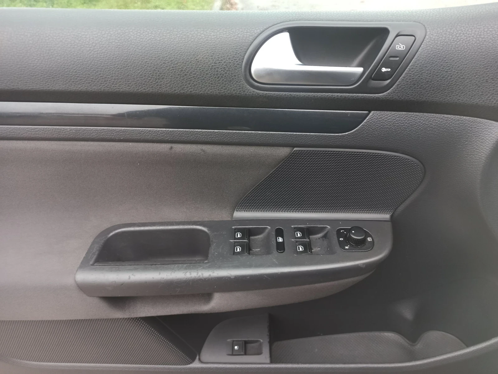 VW Golf 2.0 GT AUTOMAT  - изображение 8