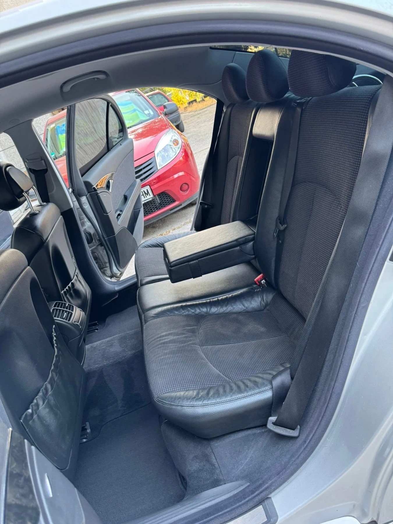 Mercedes-Benz E 270 | Mobile.bg � ����������� 9