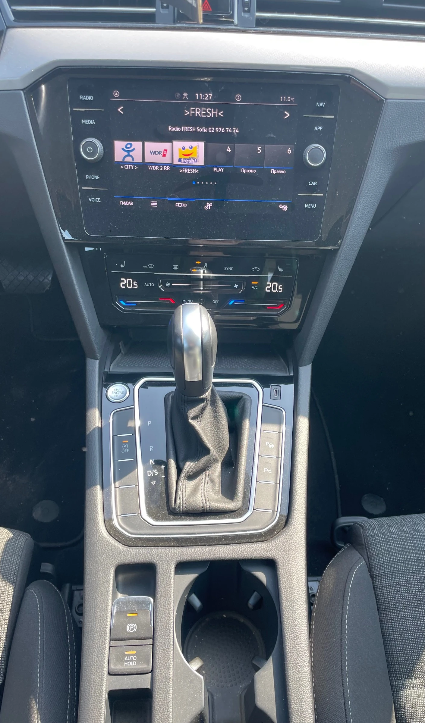 VW Passat 2.0 TDI/150 PS/LED/NAVI/PDC/ACC, снимка 11 - Автомобили и джипове - 53921688