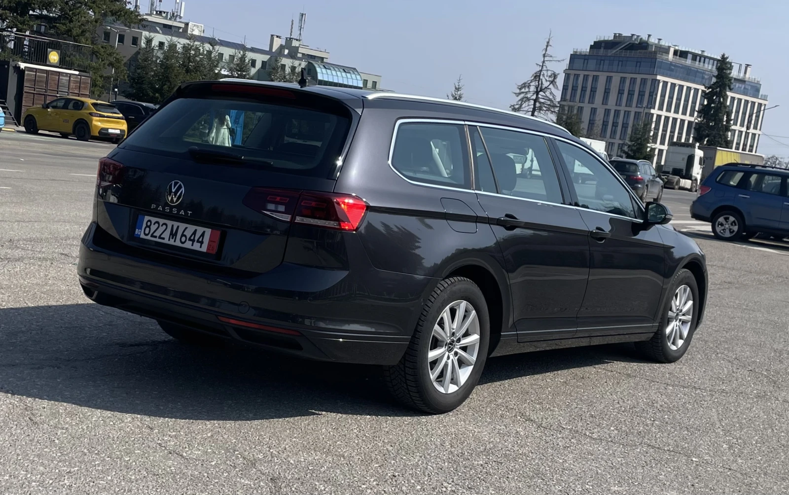 VW Passat 2.0 TDI/150 PS/LED/NAVI/PDC/ACC, снимка 5 - Автомобили и джипове - 53921688