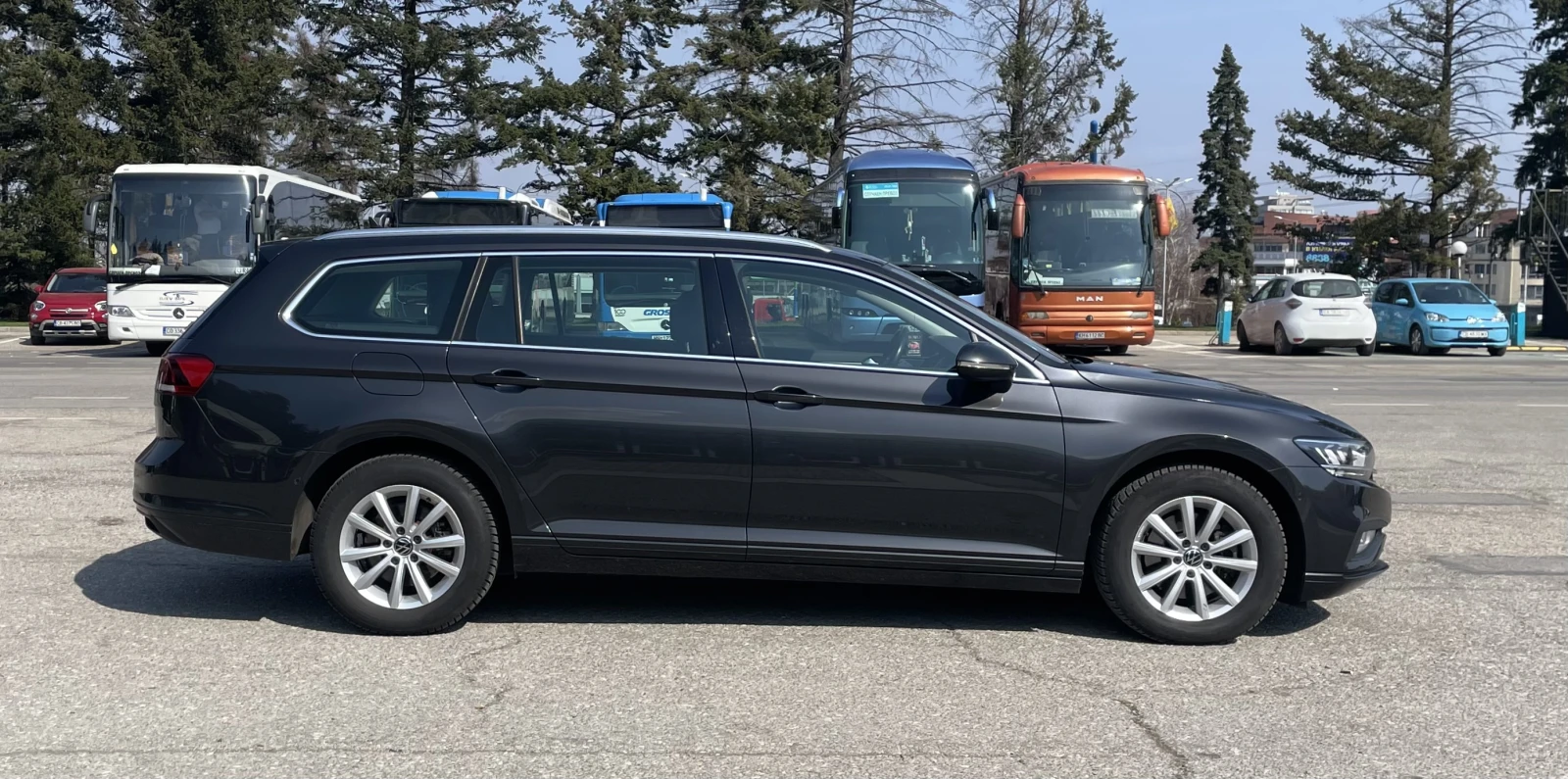 VW Passat 2.0 TDI/150 PS/LED/NAVI/PDC/ACC, снимка 4 - Автомобили и джипове - 53921688