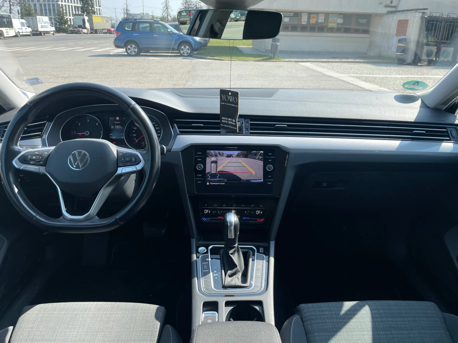 VW Passat 2.0 TDI/150 PS/LED/NAVI/PDC/ACC, снимка 9 - Автомобили и джипове - 53921688