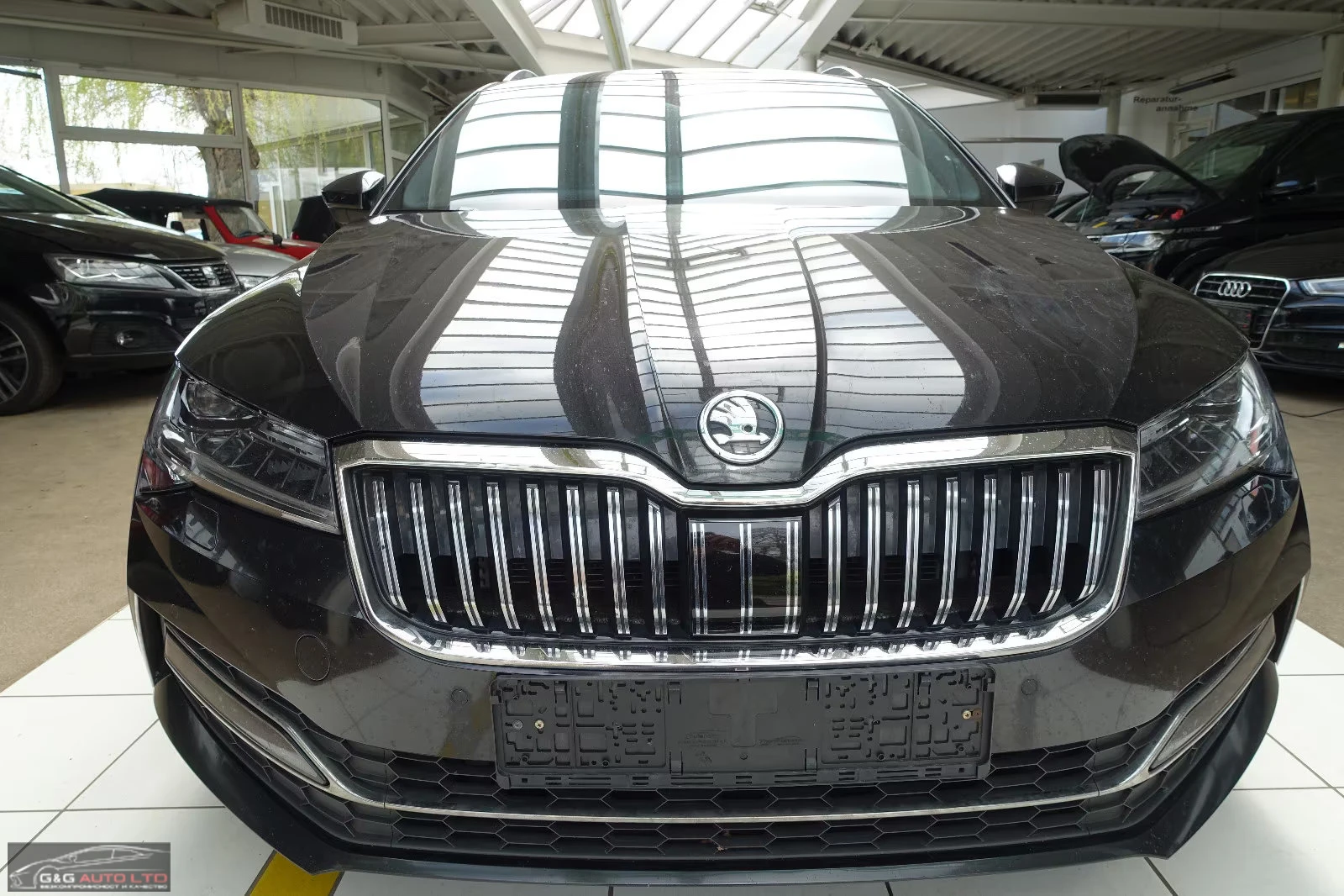 Skoda Superb 2.0TDI/200HP/L&K/4X4/MASSAGE/PANO/MEMO/CAM/193q, снимка 2 - Автомобили и джипове - 54269851