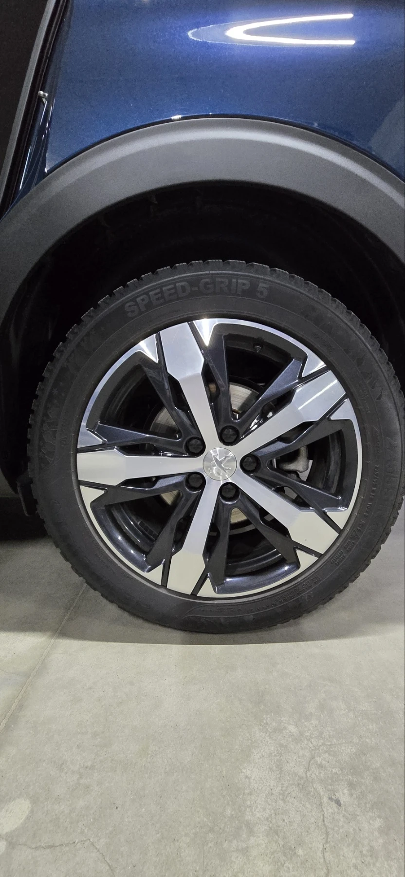 Peugeot 5008 ALLURE PACK 1.5, 6 + 1 , снимка 4 - Автомобили и джипове - 54333115