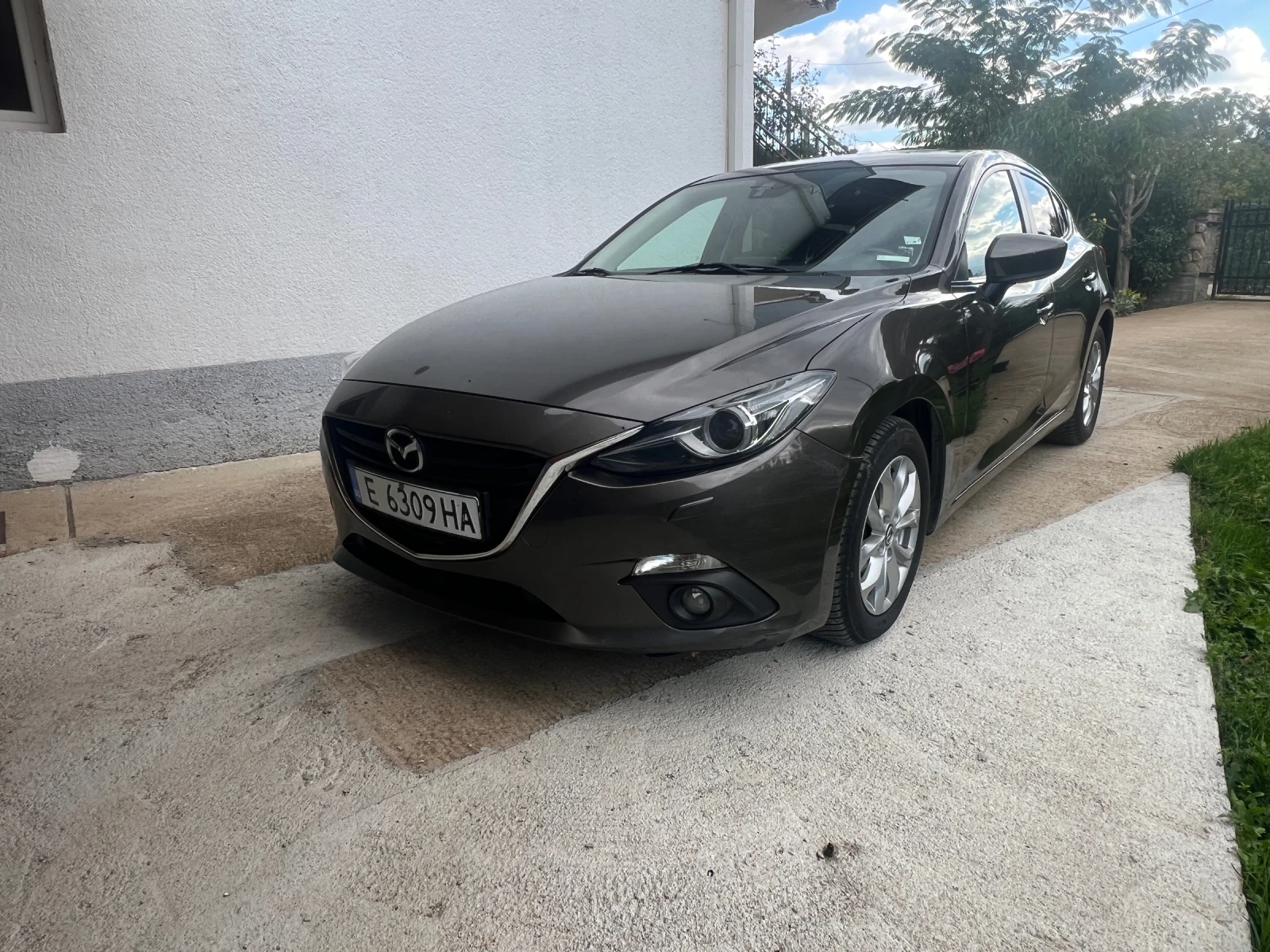 Mazda 3, снимка 2 - Автомобили и джипове - 54527333