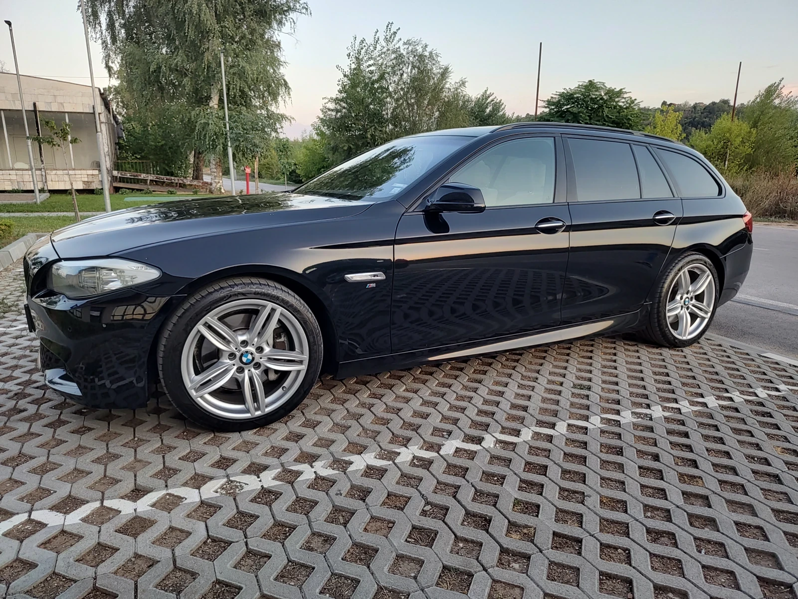 BMW 530 M Sport , снимка 6 - Автомобили и джипове - 54839249