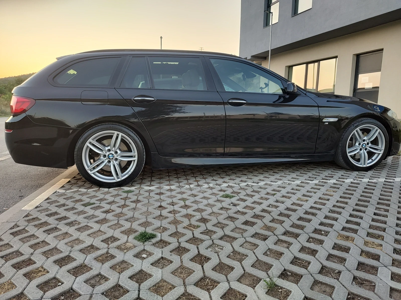 BMW 530 M Sport , снимка 4 - Автомобили и джипове - 54839249