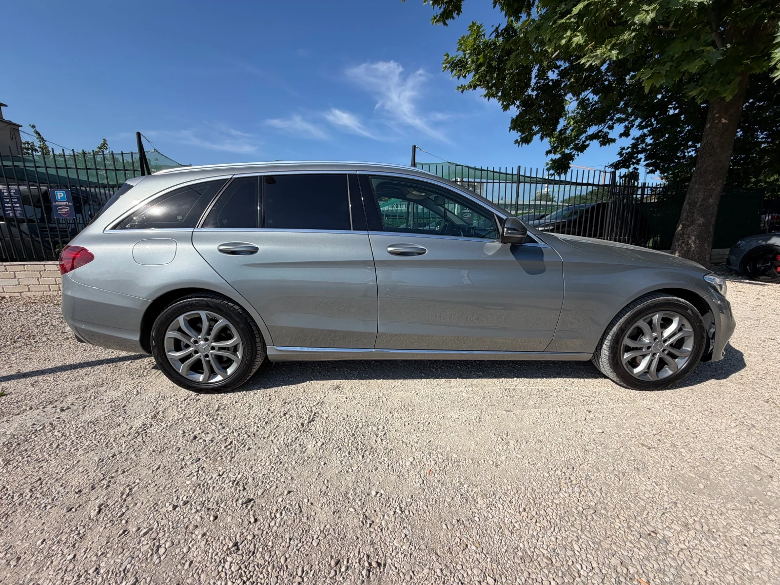Mercedes-Benz C 250 Optic C63 AMG* 4MATIC* MULIBEAM LED* , снимка 8 - Автомобили и джипове - 55072995