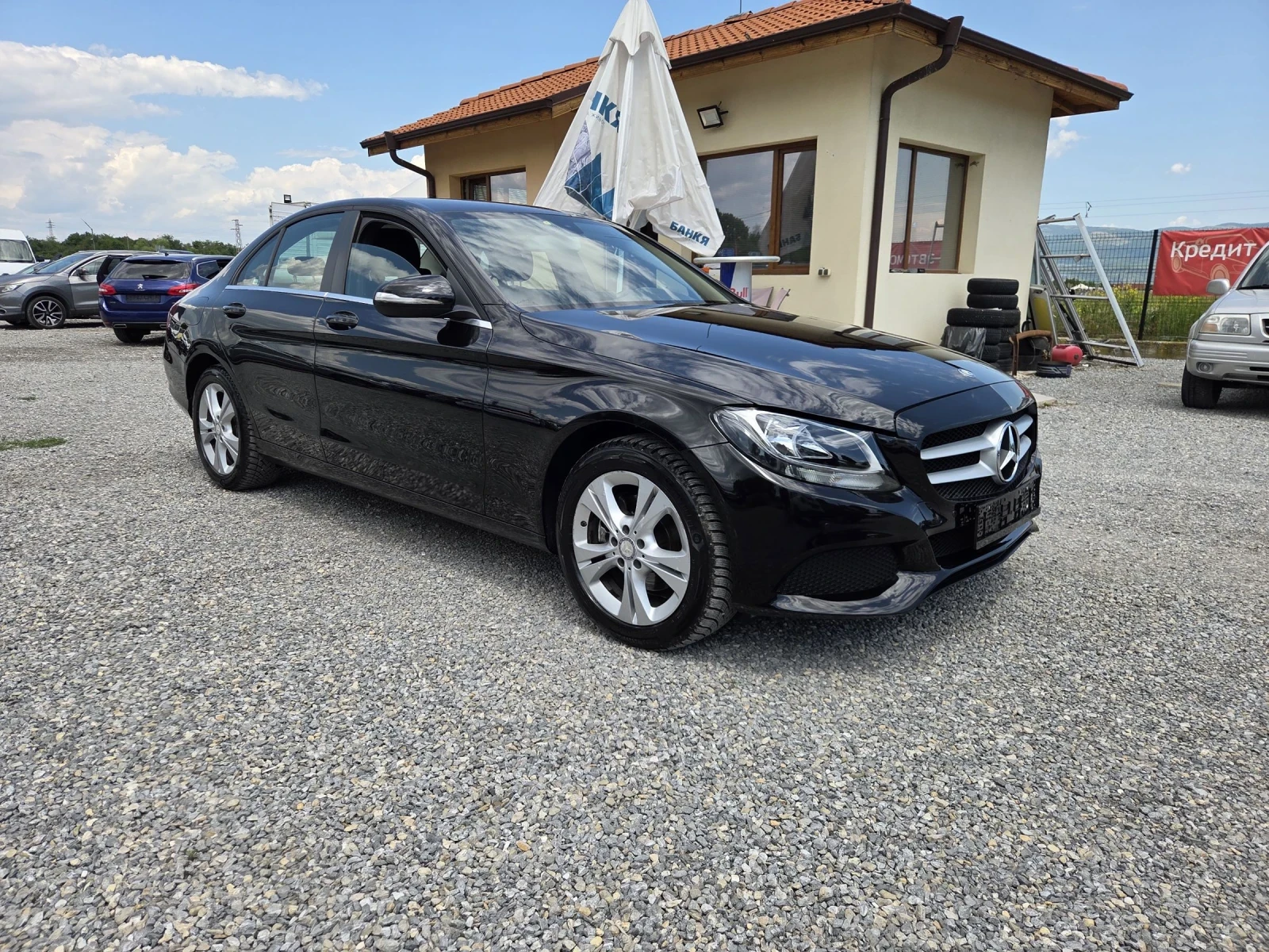 Mercedes-Benz 220 CDI  Bluetec, снимка 2 - Автомобили и джипове - 55101801