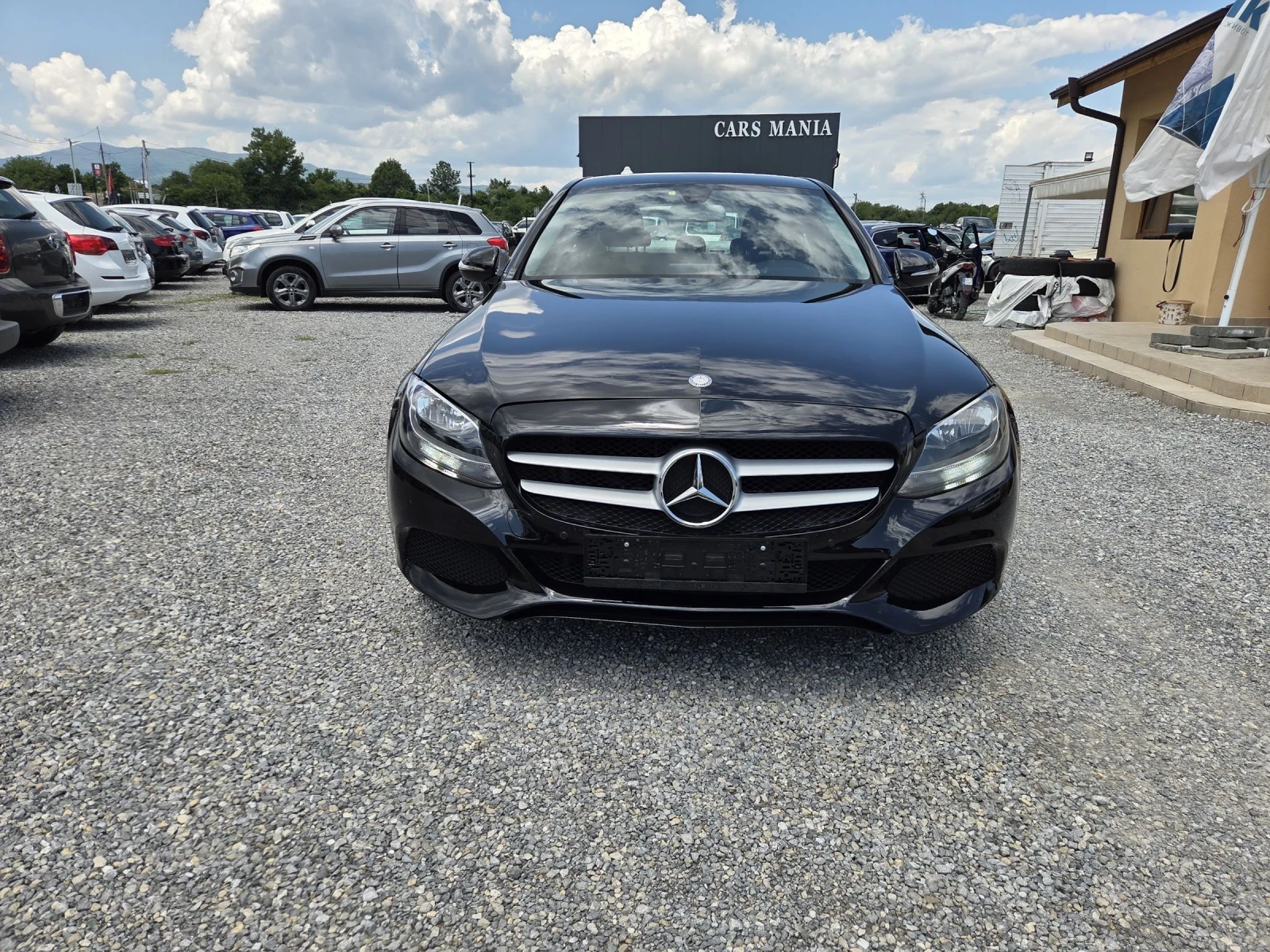 Mercedes-Benz 220 CDI  Bluetec, снимка 3 - Автомобили и джипове - 55101801