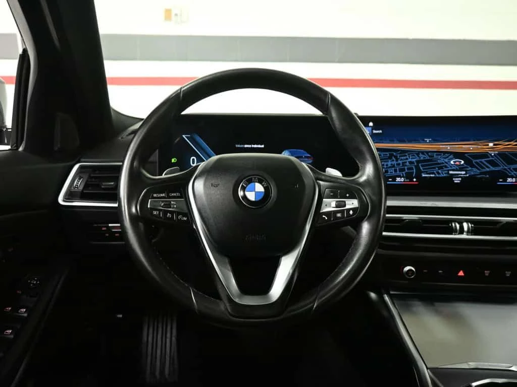 BMW 330 * 330i xDrive No Accident Navigation Sunroof Remot, снимка 9 - Автомобили и джипове - 55152543