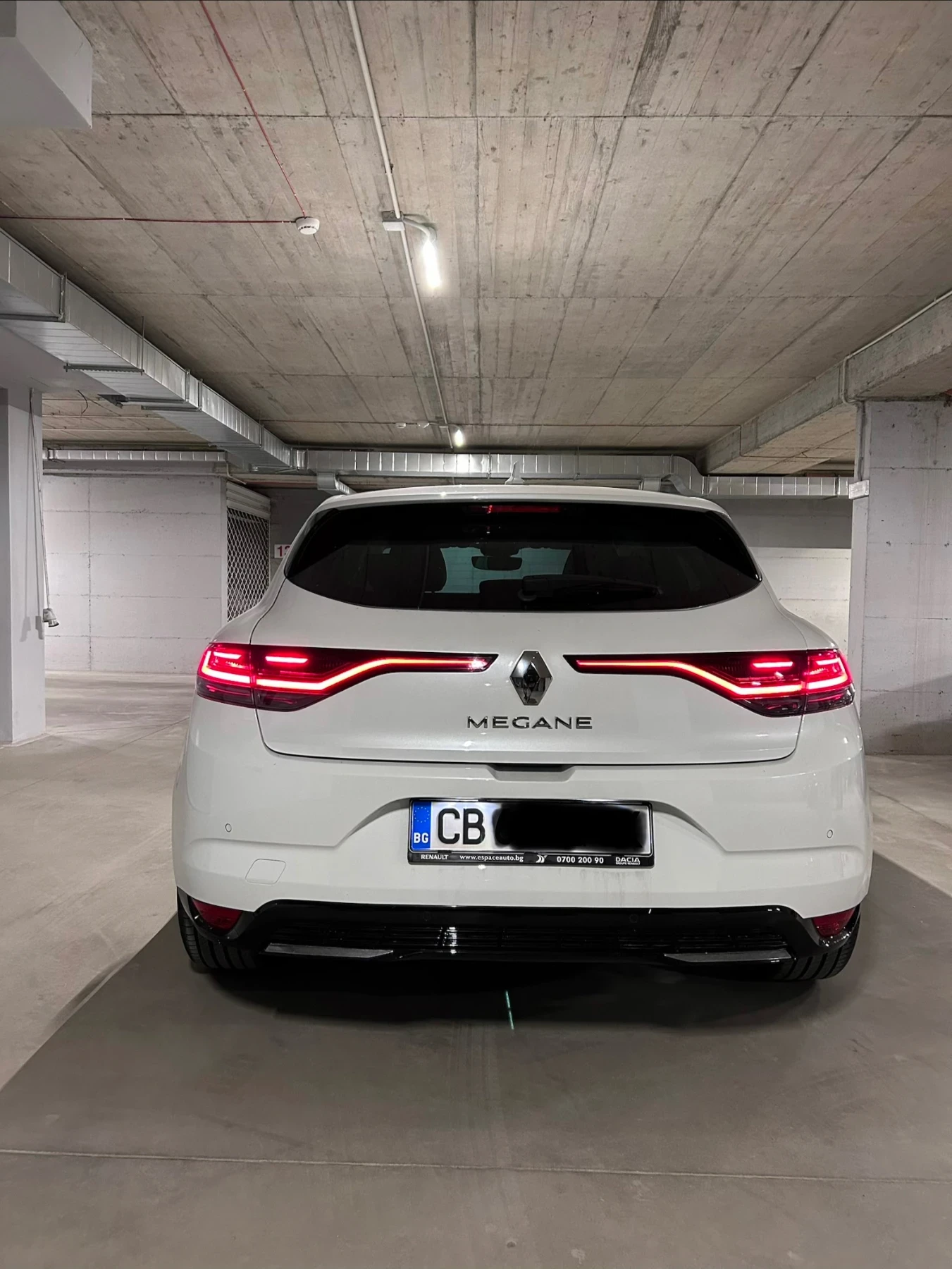 Renault Megane, снимка 2 - Автомобили и джипове - 55245041
