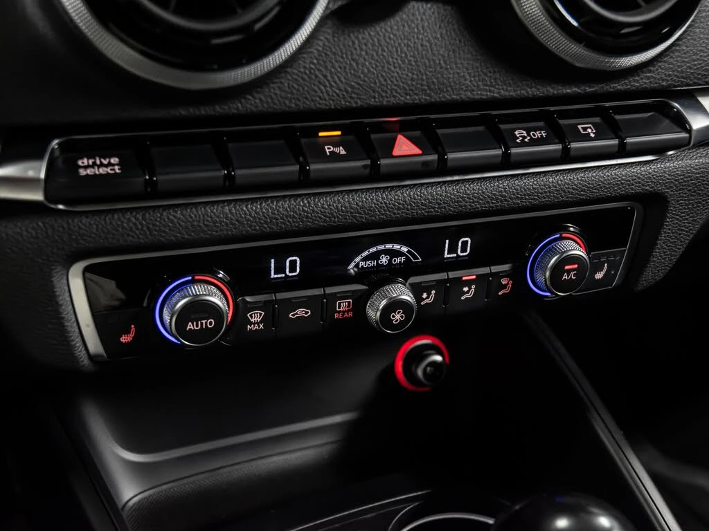Audi S3 TECHNIK* BANG & OLUFSEN* �������* ������* ������ | Mobile.bg � ����������� 11
