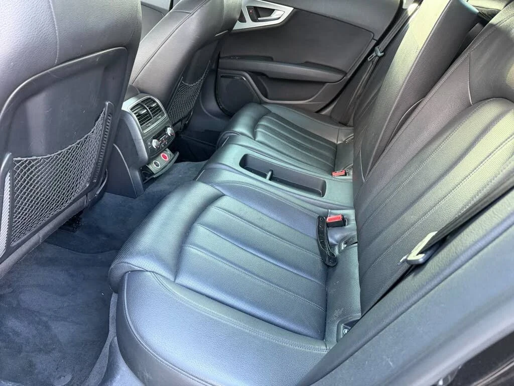 Audi A7 3.0T quattro Premium AW* АвтоКредит * (Цена до БГ), снимка 16 - Автомобили и джипове - 55426610