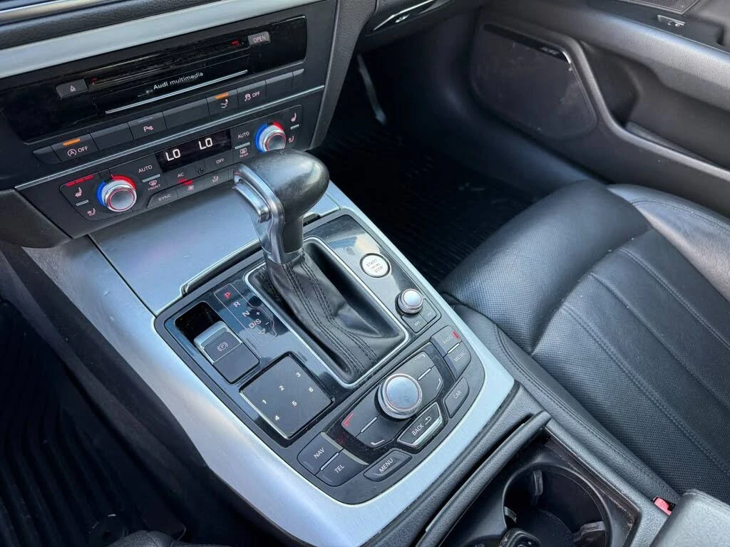 Audi A7 3.0T quattro Premium AW* АвтоКредит * (Цена до БГ), снимка 13 - Автомобили и джипове - 55426610